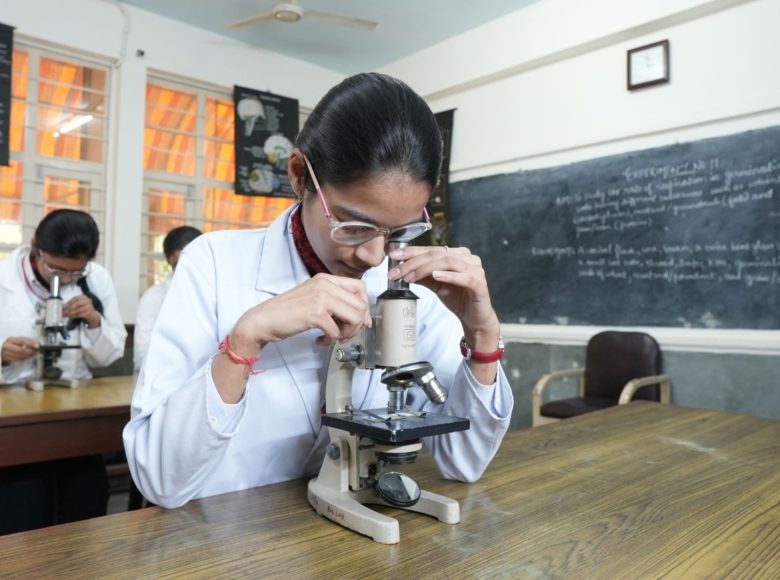 b42c6fab-898c-4049-8117-2ccee7b57eea